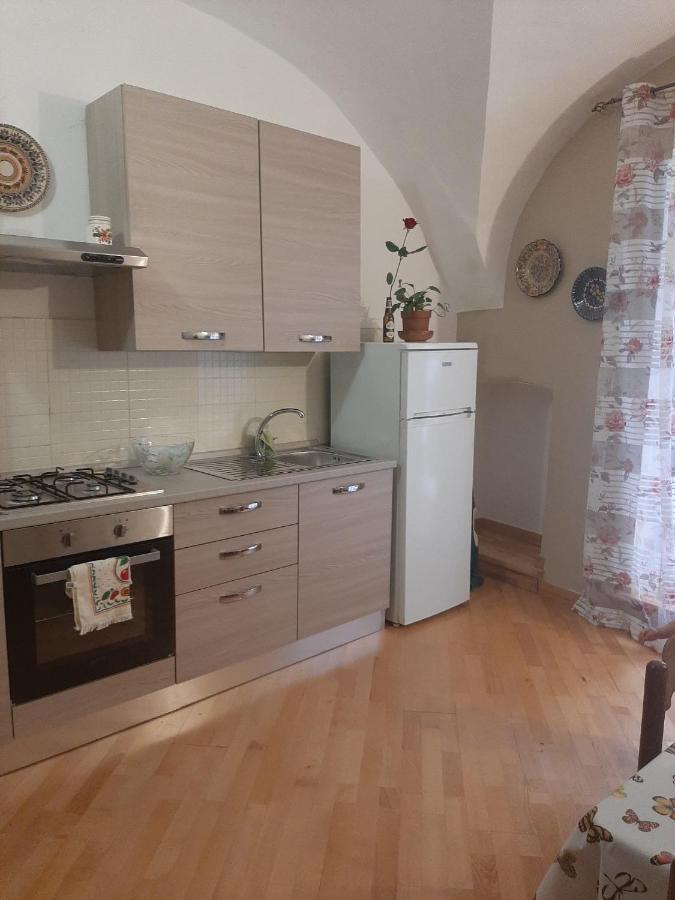Alloggi Piazza Umberto Primo Pacentro エクステリア 写真